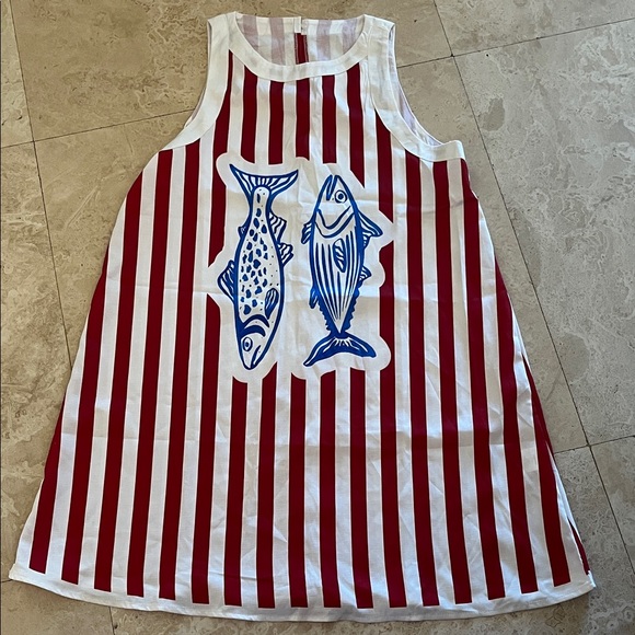 Striped Sleeveless Dress with Fish Design - Picture 2 of 4